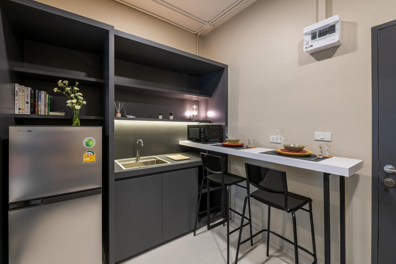 C2 Stay Phayathai Бангкок Экстерьер фото