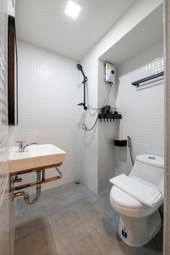 C2 Stay Phayathai Бангкок Экстерьер фото