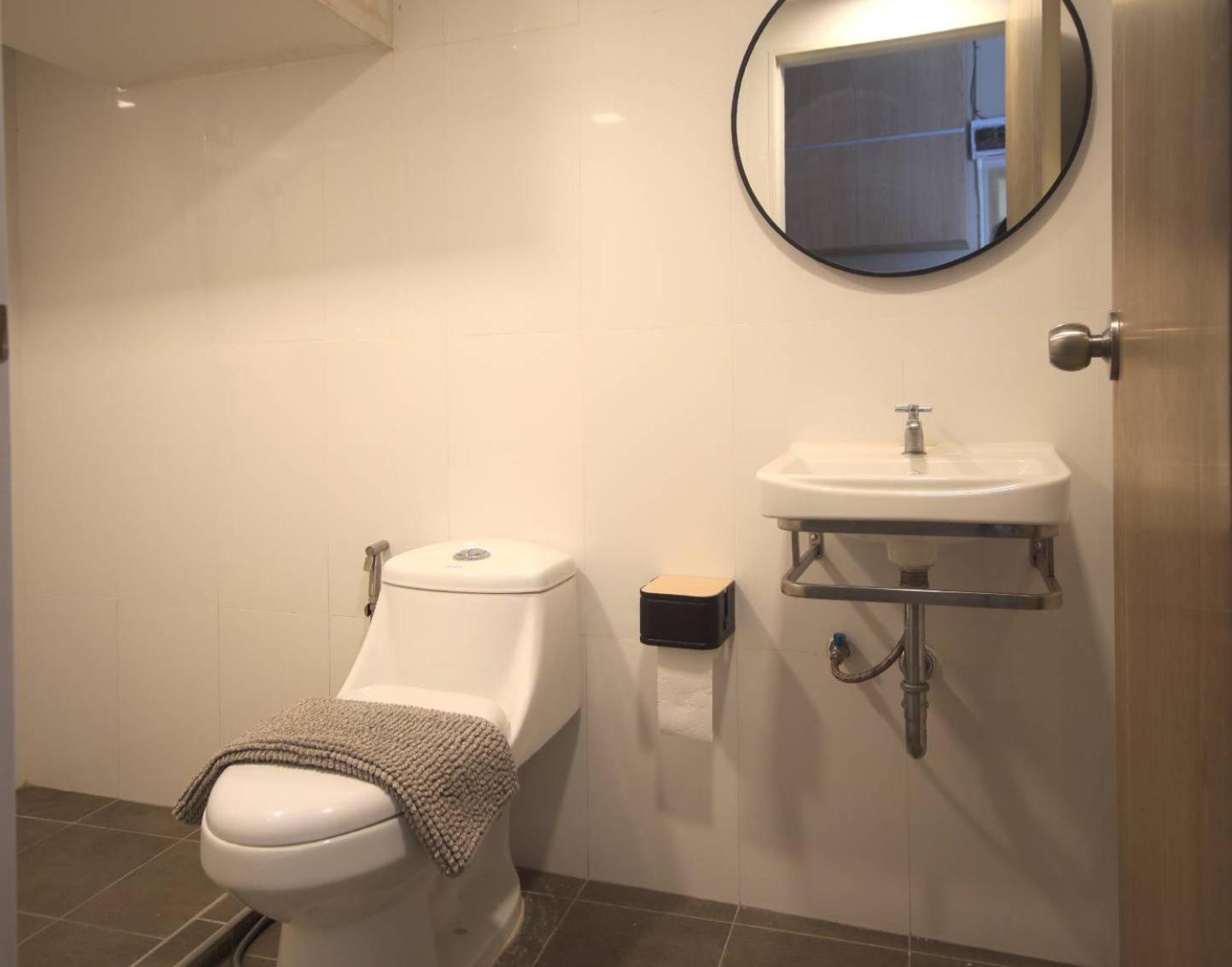 C2 Stay Phayathai Бангкок Экстерьер фото